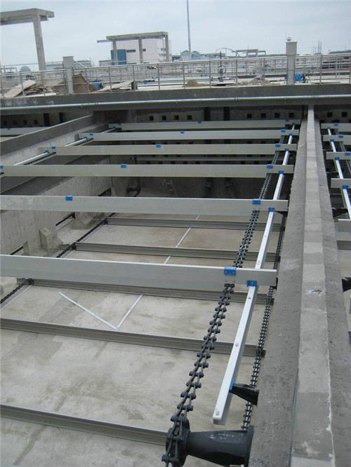 �ǽ������������